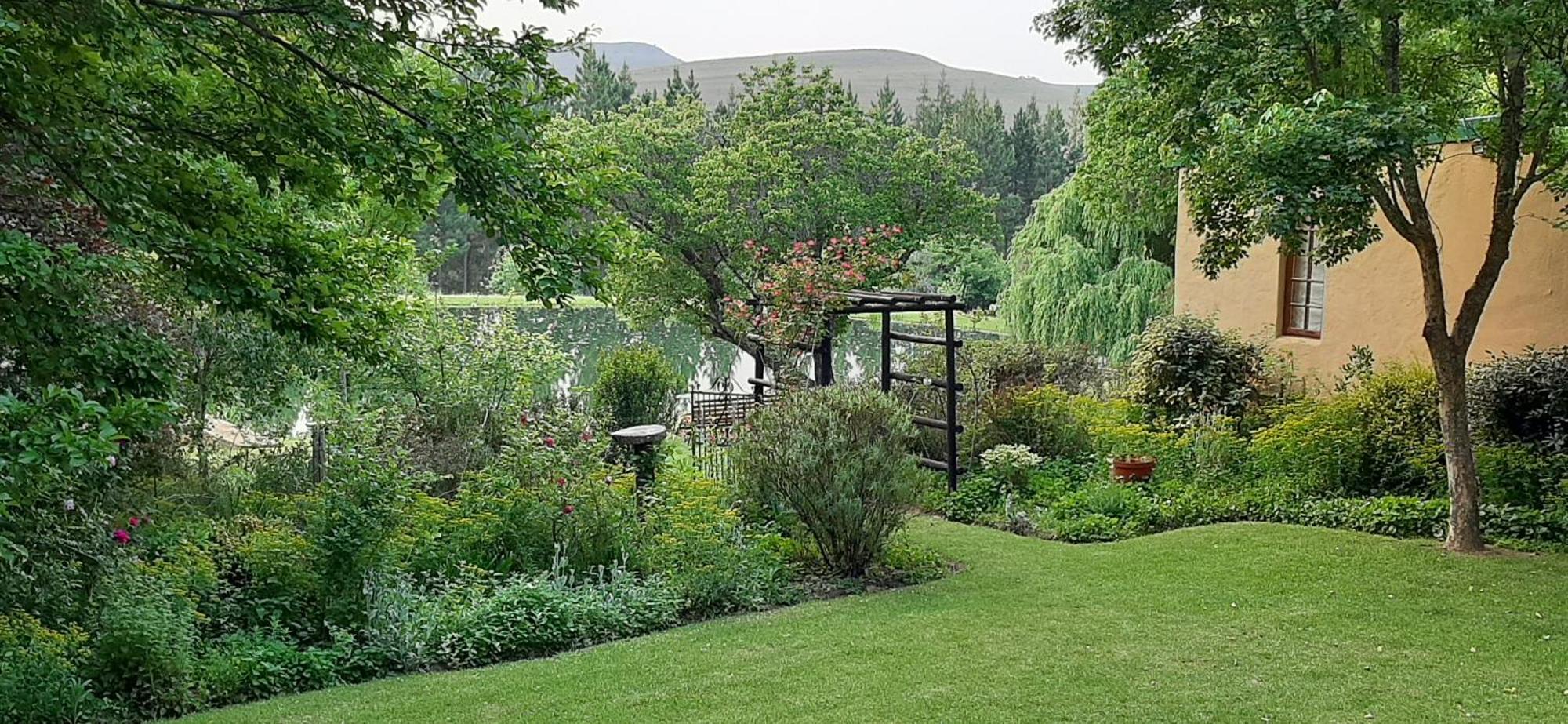 Schaefers' Halt Hotel Dullstroom Bagian luar foto