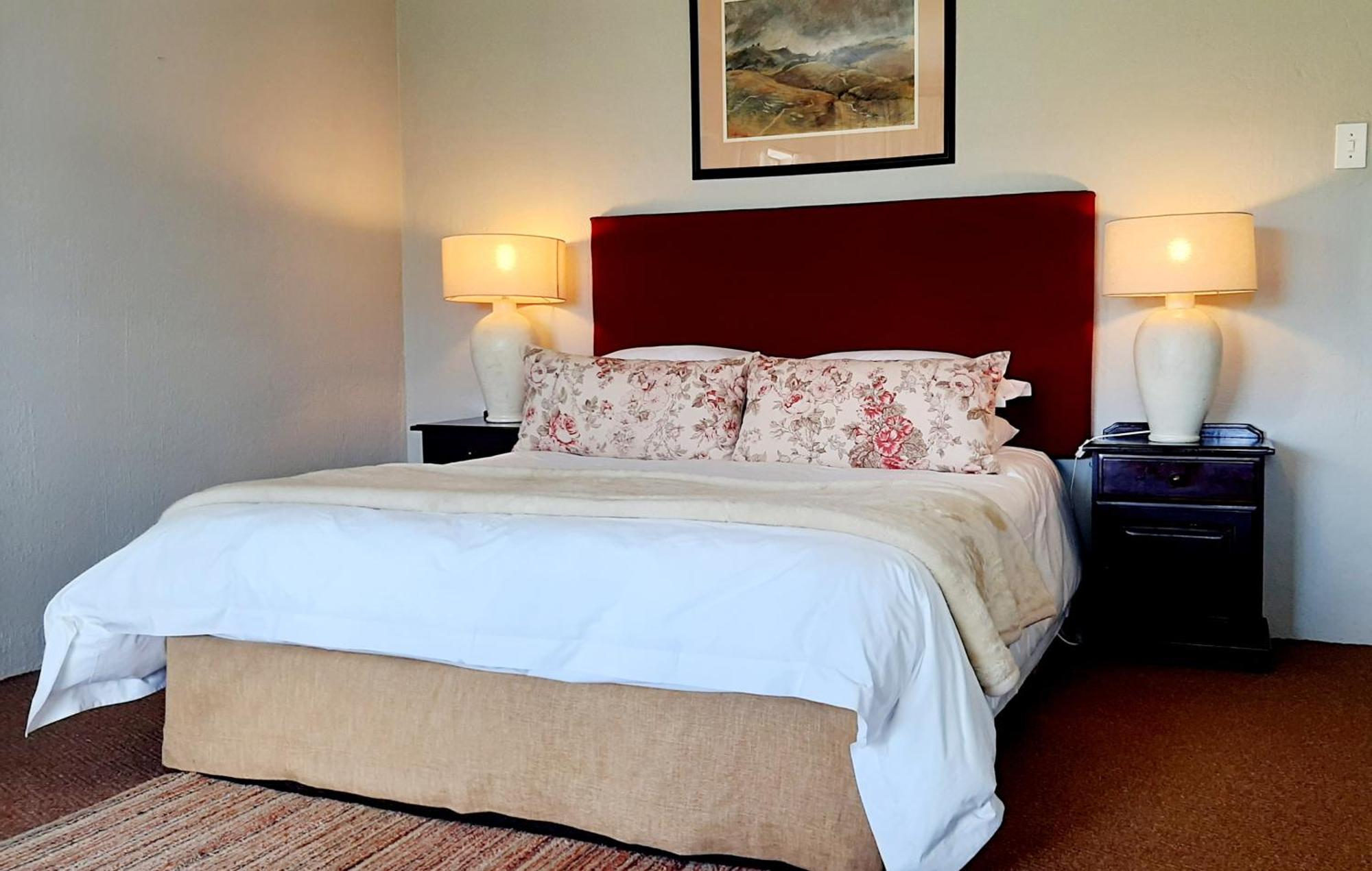Schaefers' Halt Hotel Dullstroom Bagian luar foto